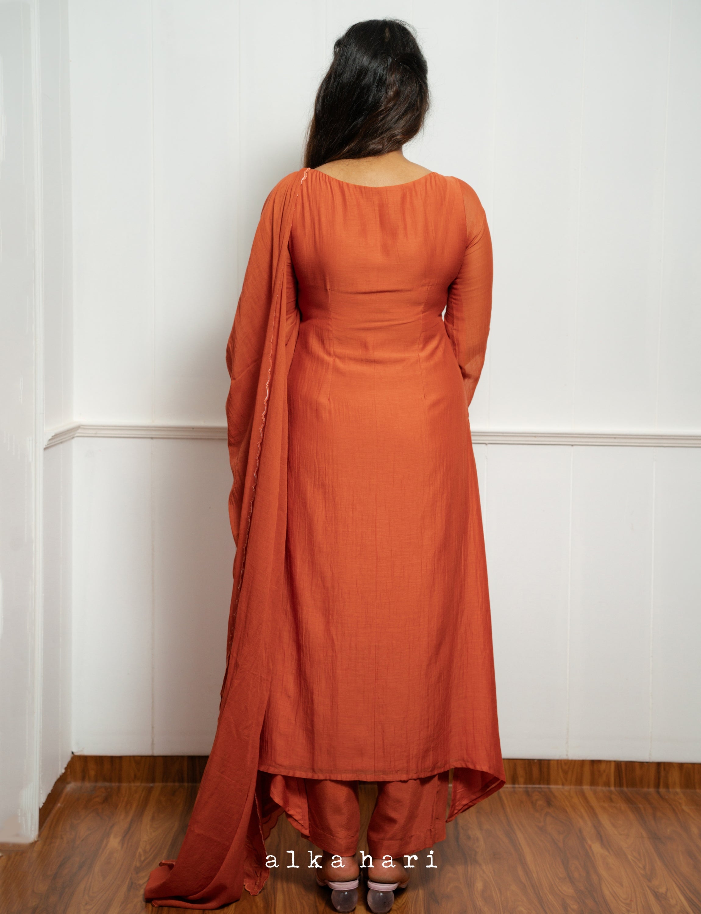 Mohana Kurta